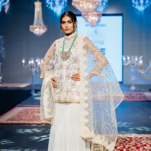 One Day Fashion Week Models